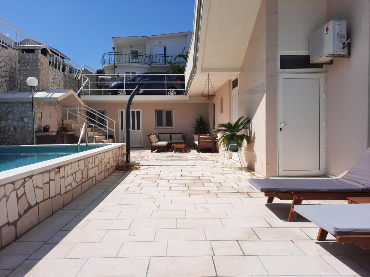 Villa Kata Ражань Экстерьер фото